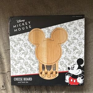 Disney Mickey Mouse Bamboo Cheese Board Set